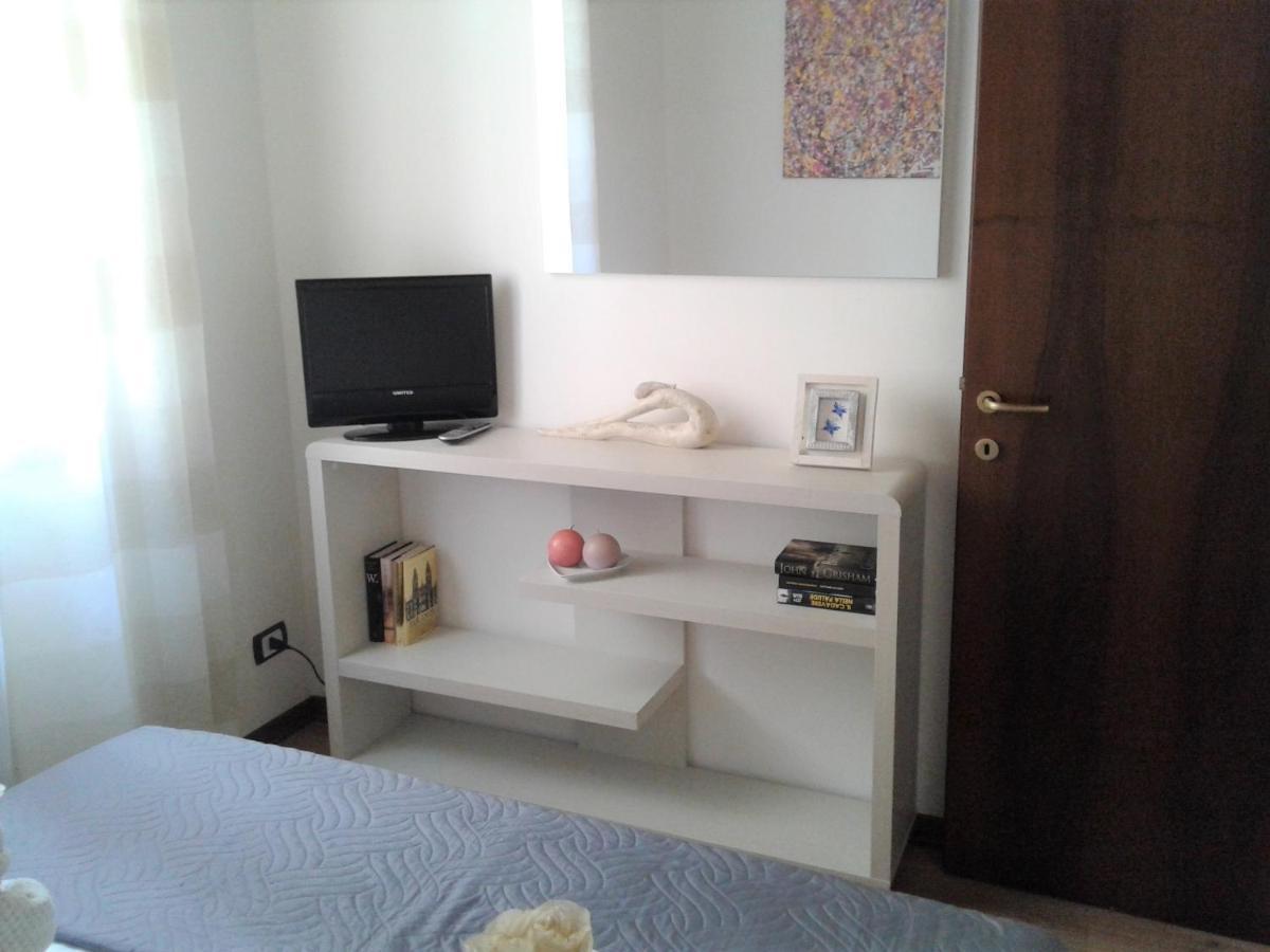 Castle View Lodge Intero Appartamento Verona Centro Storico Ngoại thất bức ảnh